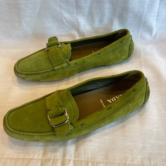 Sold ;Gorgeous Prada chartreuse suede driving shoes. 
Never worn. Size 38. - Picture 7 of 8